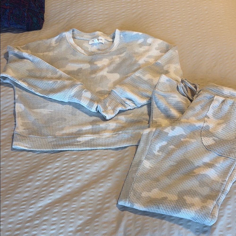 NWT Cozy Gray Camo Lounge Set